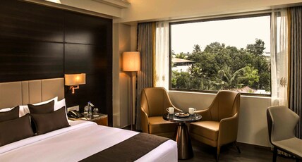 The Monarch Hotel and Convention Centre Room Type - Premium Room
