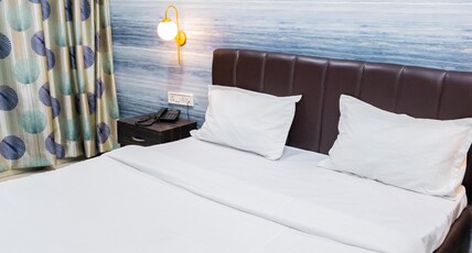 Hotel C20 Room Type - Deluxe Double Room