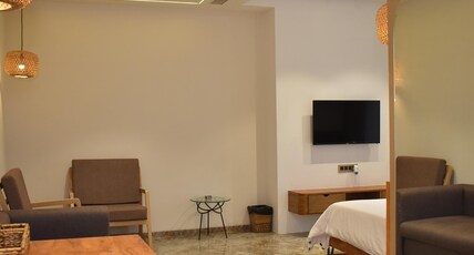 Hotel Mirana,Tinsukia Room Type - Deluxe Room with Jacuzzi