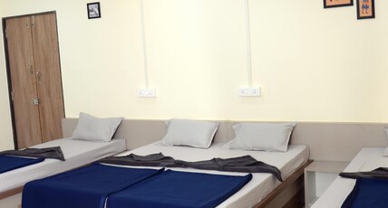 Hotel Gurusparsh, Kolhapur Room Type - 4 Bed Non Ac Room