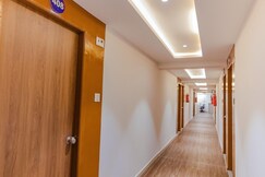 Hotel LENNOX