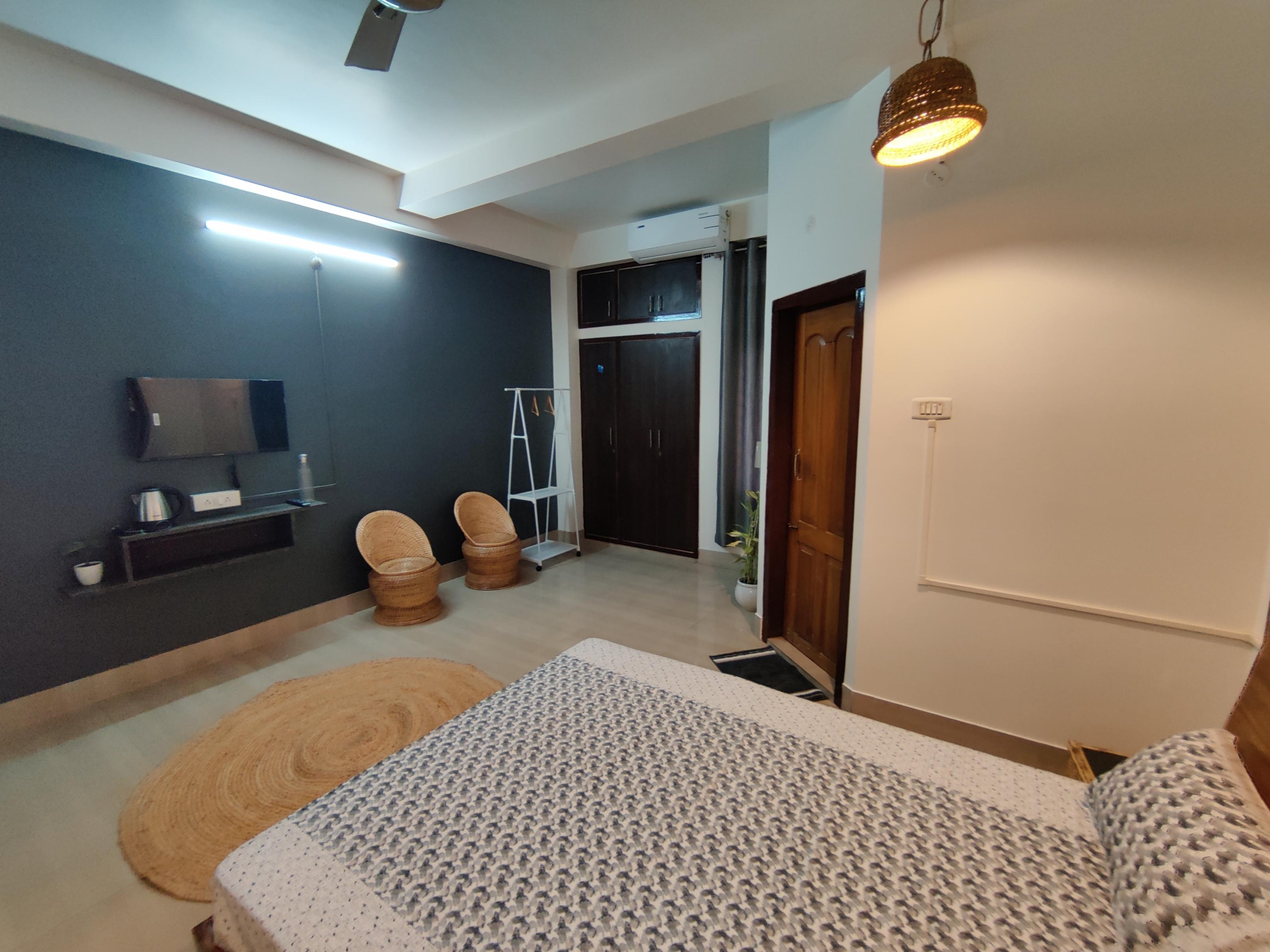 Antares homestay - Tap to explore photos