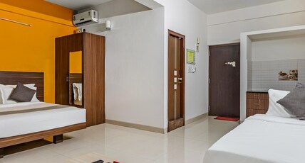 HOTEL ACACIA YELAHANKA Room Type - Deluxe suite