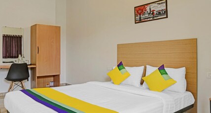 Itsy Hotels Flowers Park Room Type - Standard Room