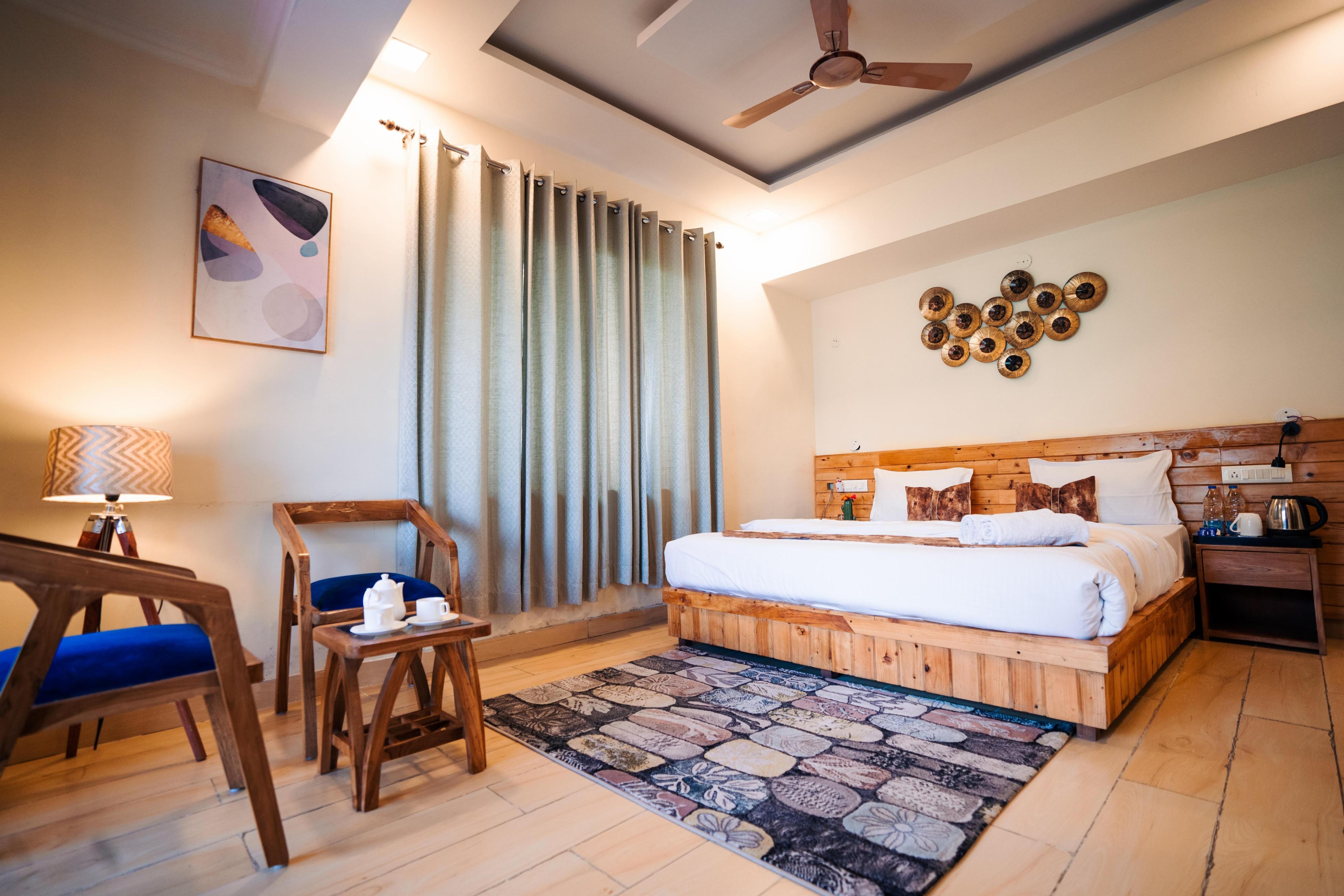 Aaryam Resort, Auli Room Type - Mountain View Premium Room with Balcony