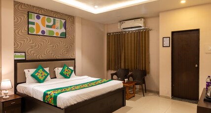 Treebo Sitara Room Type - Deluxe Room Treebo Sitara Room Type - Deluxe Room