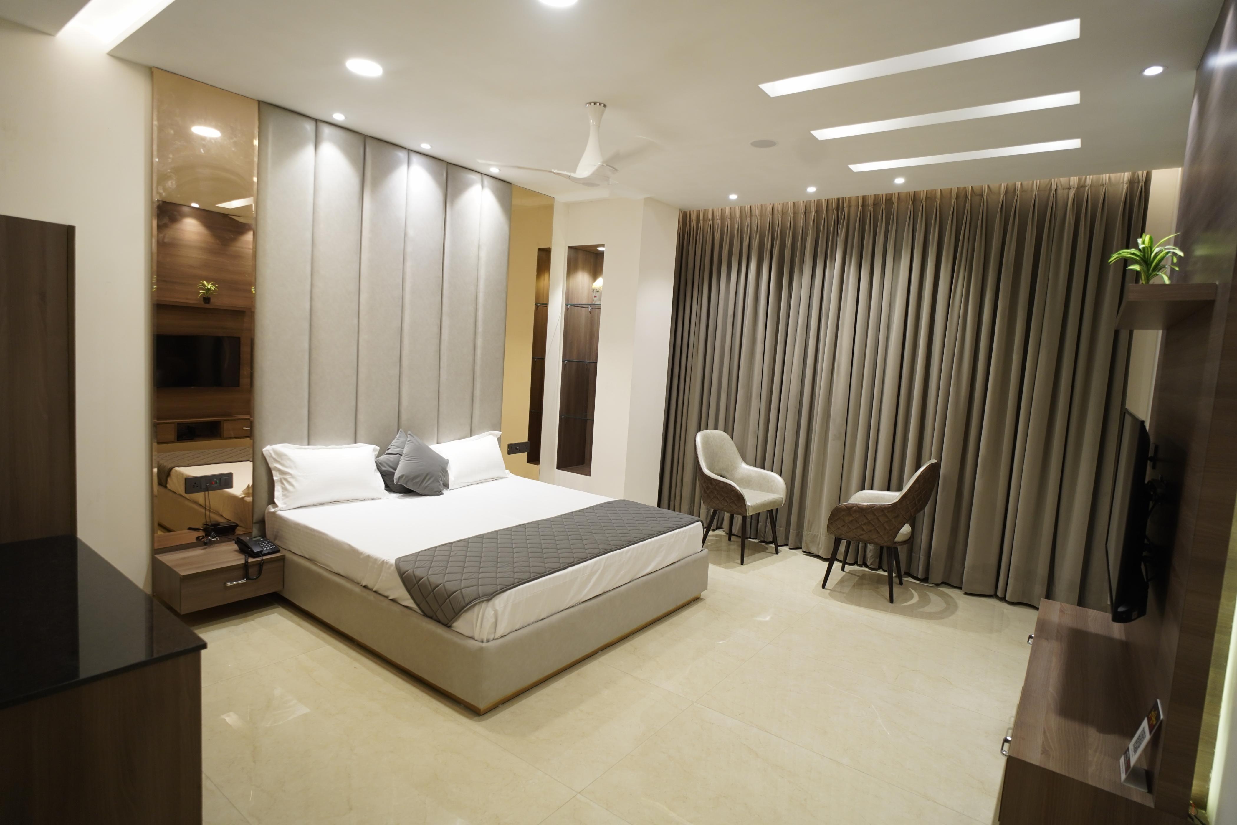 OVEL HOTEL LUXURY Room Type - Sup Deluxe Room
