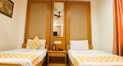 Hotel Maru Casa Room Type - Deluxe Twin Room