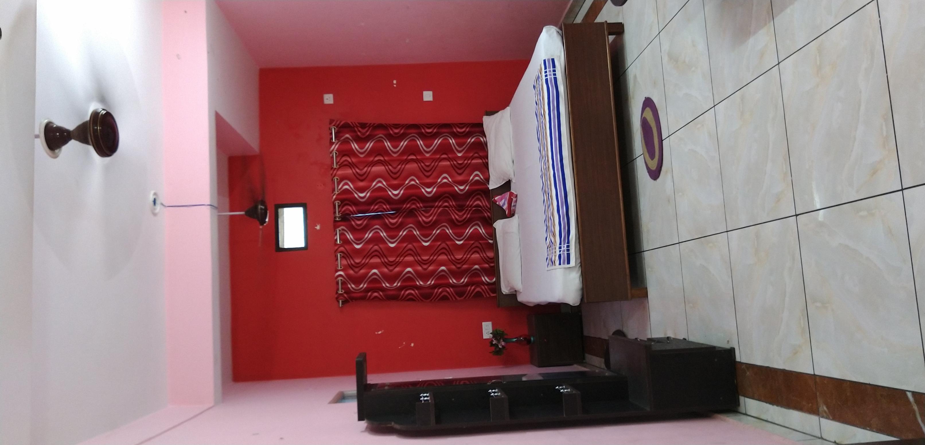 AMRAPALI HOTEL - Tap to explore photos