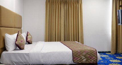 PG Resort Room Type - Emerald Suit