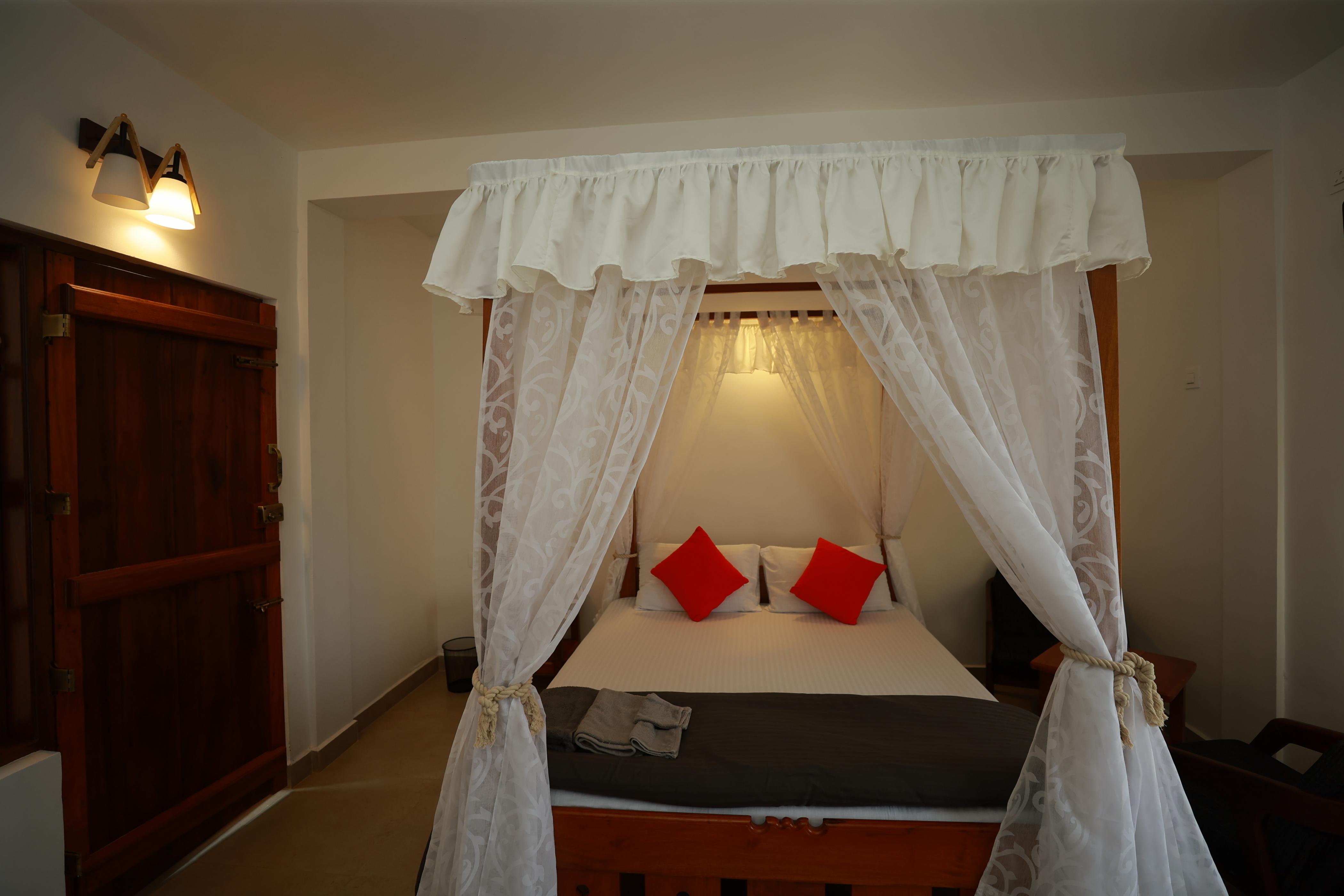 Ayla Homestay Room Type - Cozy Honeymoon Room (Premium AC)