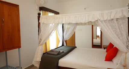 Ayla Homestay Room Type - Cozy Couple Room (Premium AC)