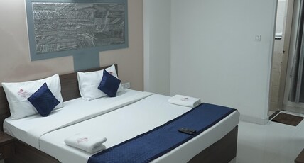 The Kanishka Grand Room Type - Deluxe AC King Room
