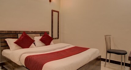 Hotel Snehaprabha - Nagaon Beach, Alibaug Room Type - Couple Room (2 Person)