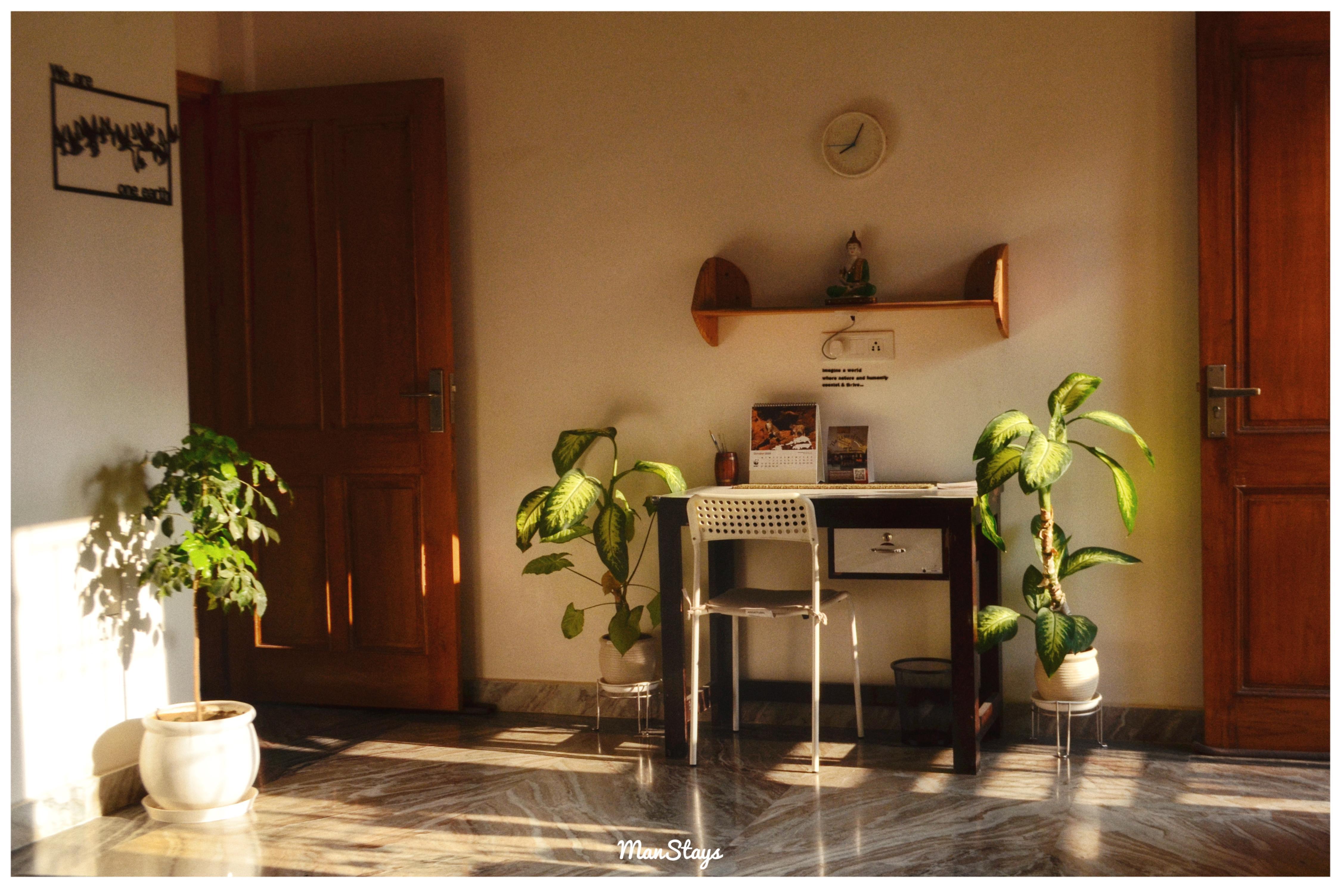 The Manstays Haridwar - Luxe 2 Br. Apartment, 15 mins to Har ki Pauri - Tap to explore photos