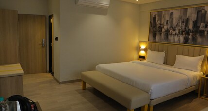 Hotel City Express by Downtown Room Type - Premium Room