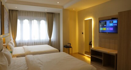 Hotel City Express by Downtown Room Type - Family Room