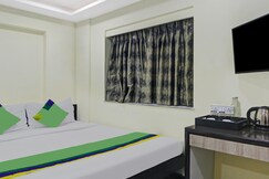 Rooms of Treebo Naman's Inn Near Kalighat Mandir