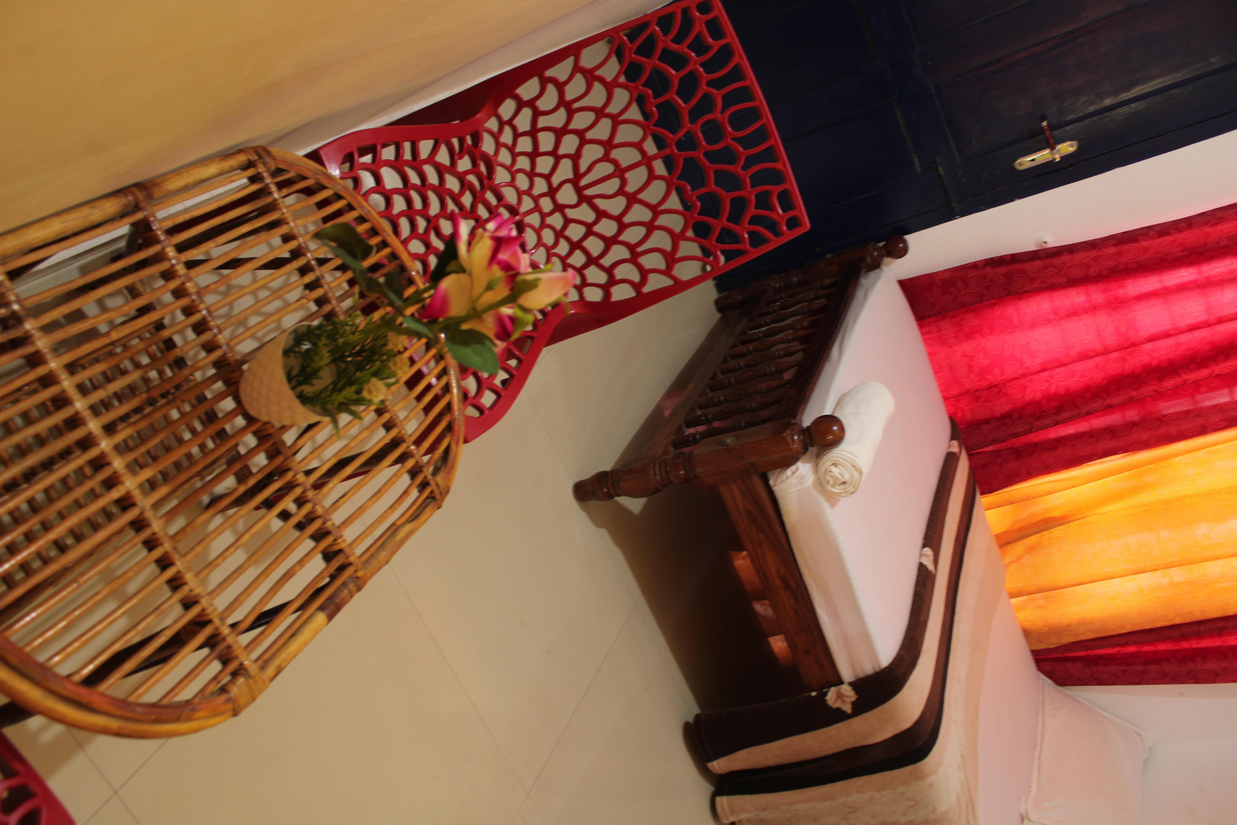 Red Lion Room Type - Budget Non AC