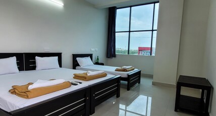 HARI GARDENIA Room Type - Family Triple Bed