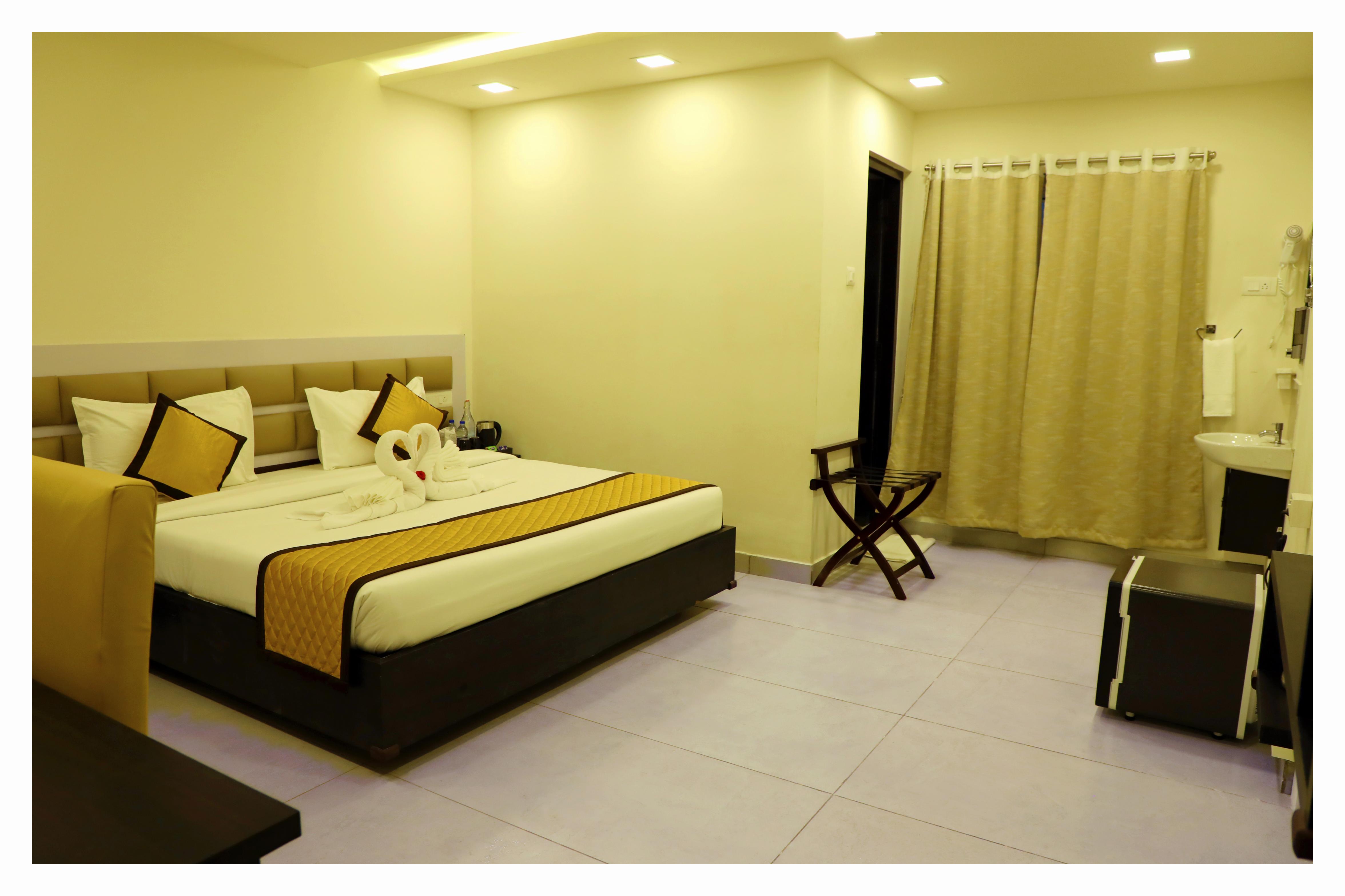 Clarks Inn Express , Chidambaram - Tap to explore photos