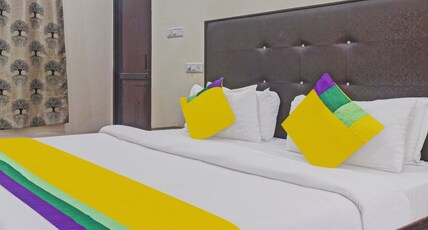 Hotel Albie Stay, Near Railway Station Chandigarh Room Type - Standard Room