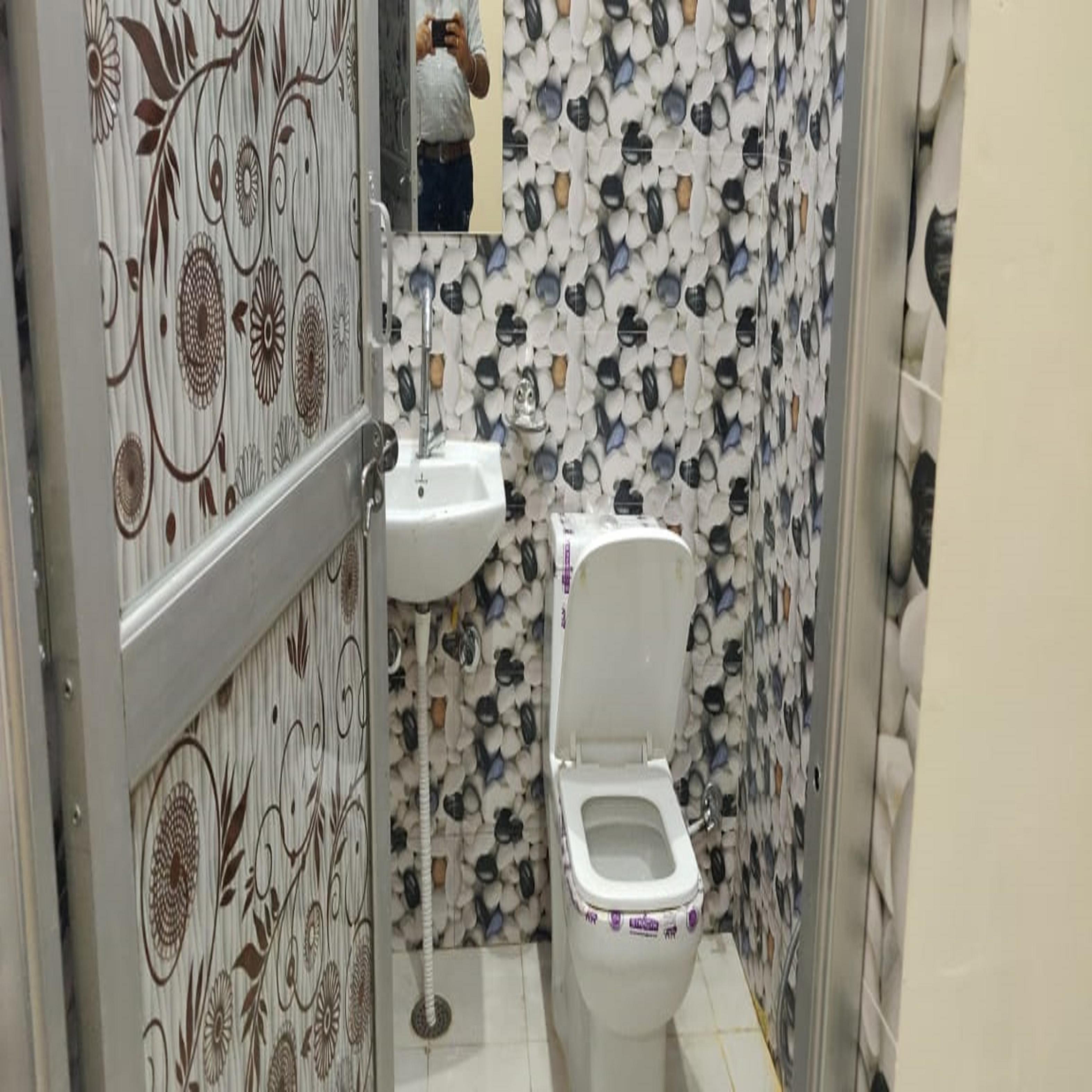 Hotel RR Palace - Tap to explore photos