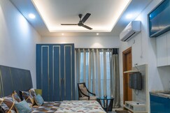 The Taj Studios-Central Noida - Independent Fully Furnished Studio Apartment