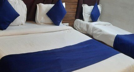 Hotel New Lake View Room Type - Three Bed AC Room