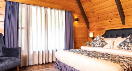 The Pear Orchard Resort by Countryside Room Type - Valley View Luxury Pine Cottage The Pear Orchard Resort by Countryside Room Type - Valley View Luxury Pine Cottage