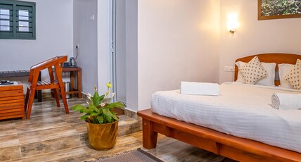 THE HOME RESIDENCY Room Type - Standard AC Room