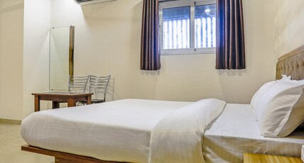 Sai Sagar Lodging and Boarding Room Type - Deluxe with Bathtub