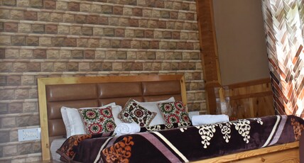 Jibhi Trout Homestay Room Type - PRIVATE DELUXE ROOM