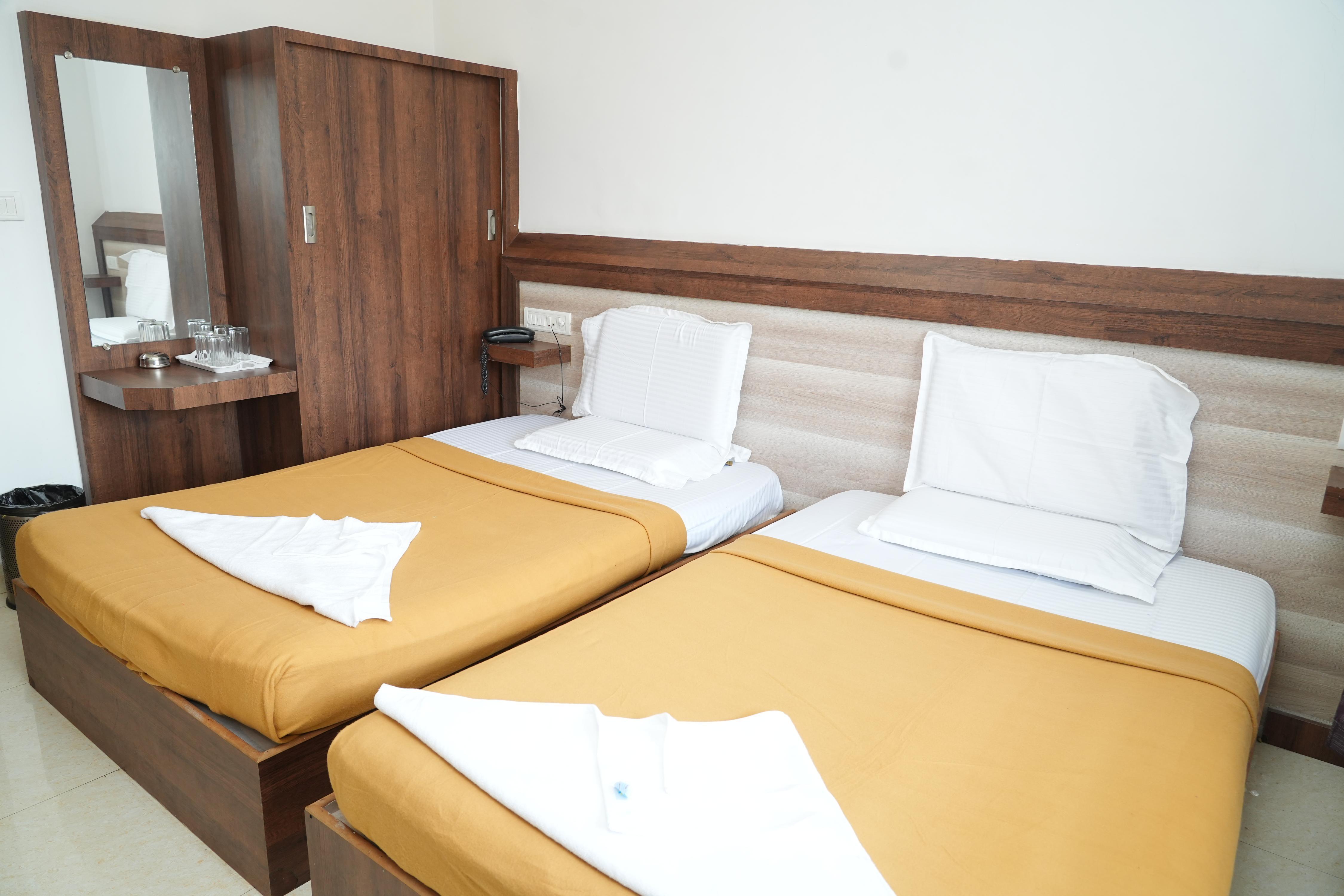 B SIX HOTEL Room Type - Deluxe Quadruple Room