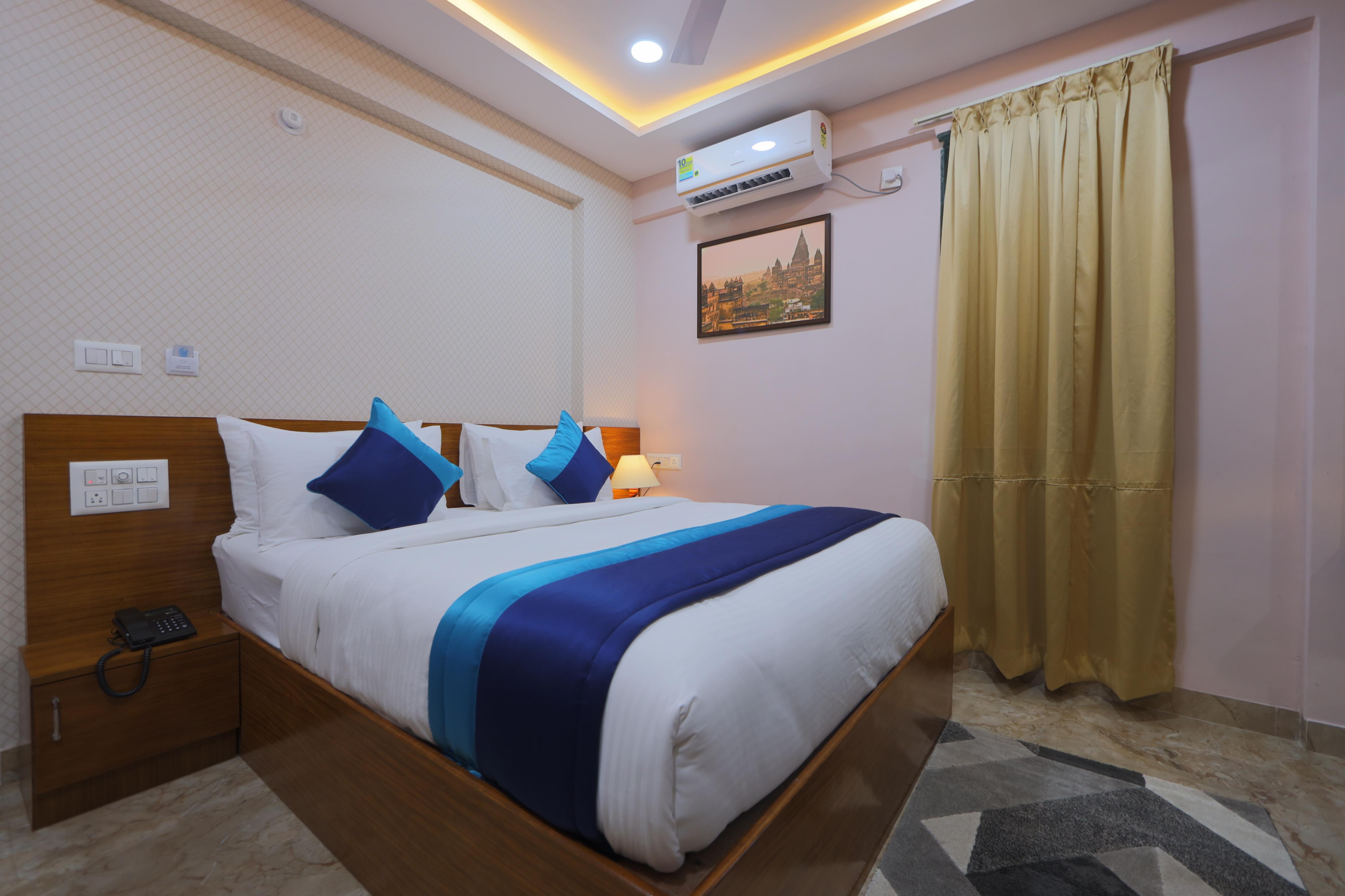 Royal Ace Stopover Room Type - Executive Room
