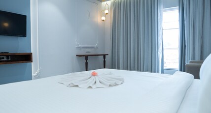 Hotel Prithvi Palace Room Type - Deluxe Room