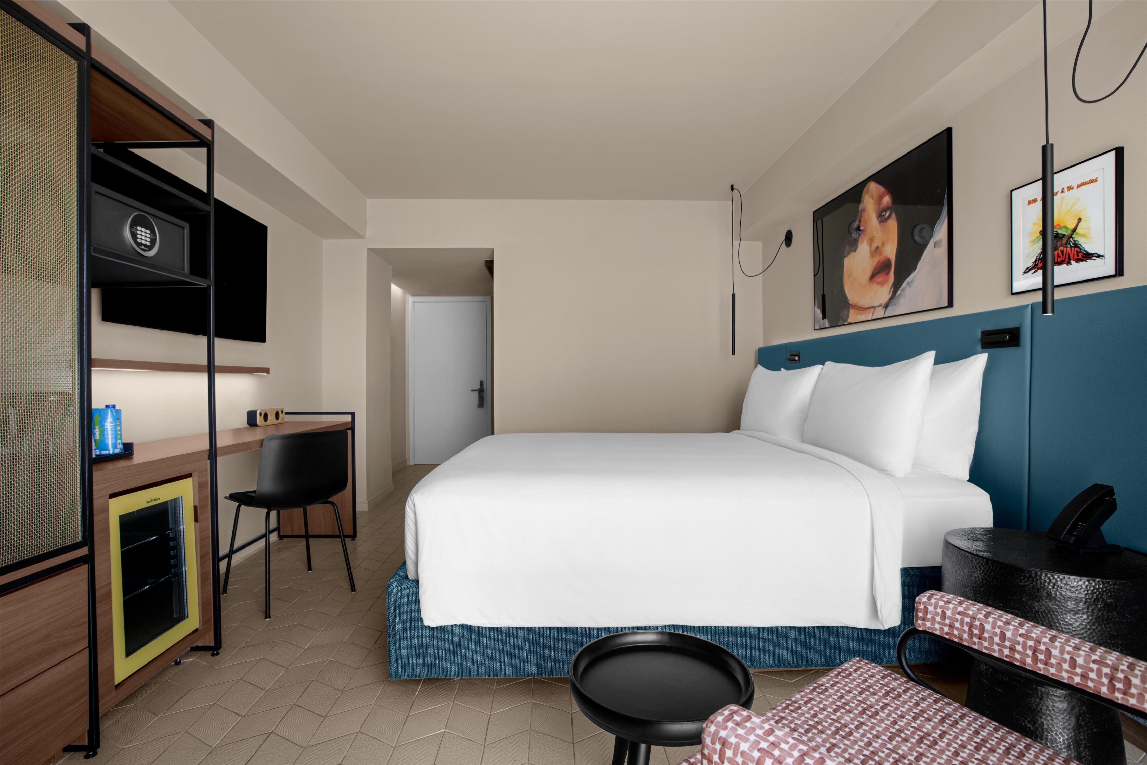 ROK Hotel Kingston, Tapestry Collection by Hilton - Tap to explore photos