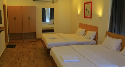 Blue Stone Hotel Room Type - Family Suite