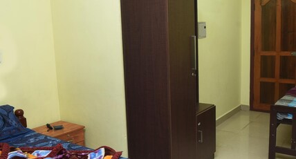 Sri Lakshmi Home Stay Room Type - Suite Rooms