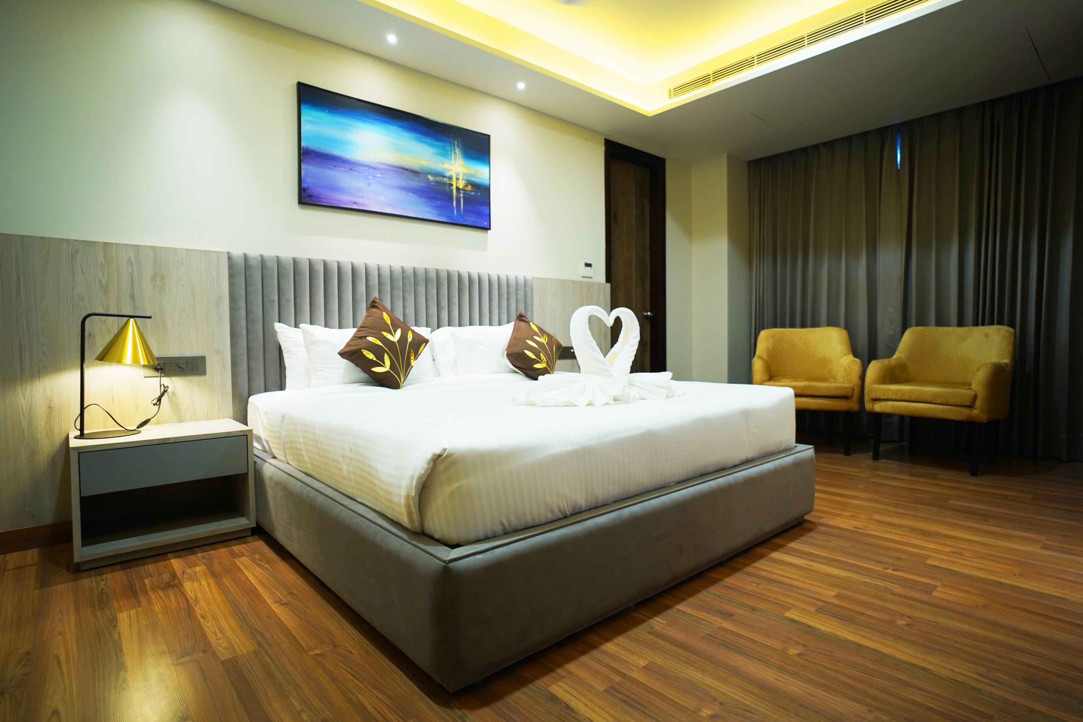Hotel Benson Regency - Tap to explore photos