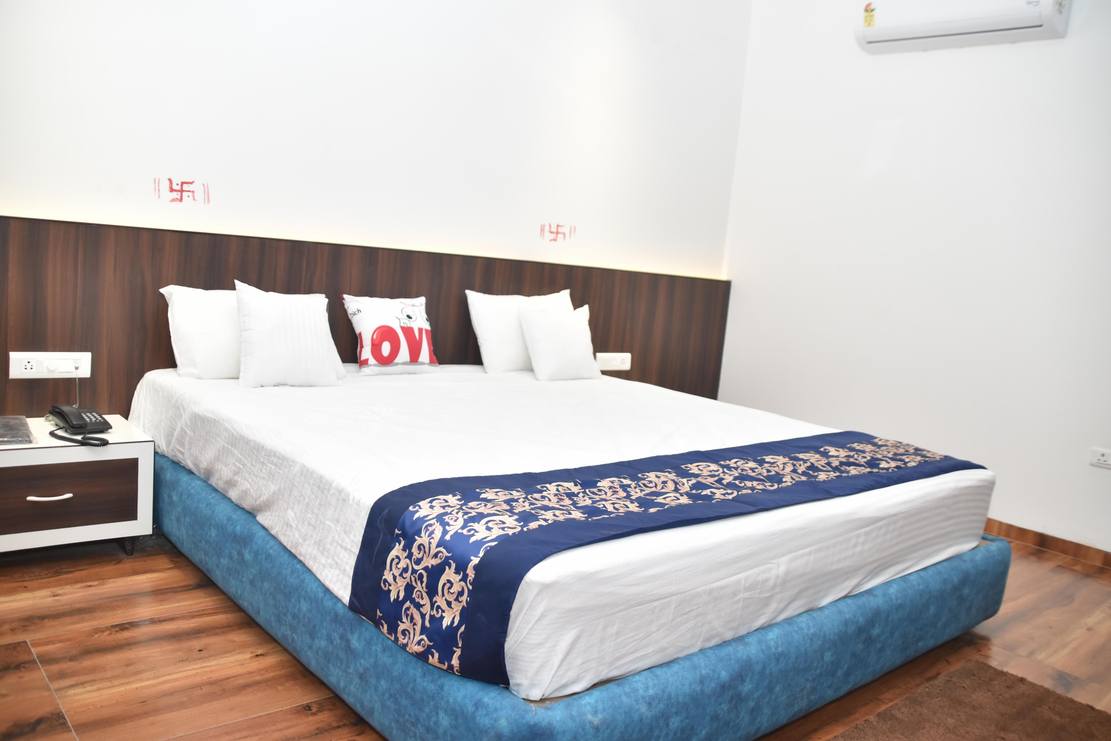 Hotel Shivlok International - Tap to explore photos