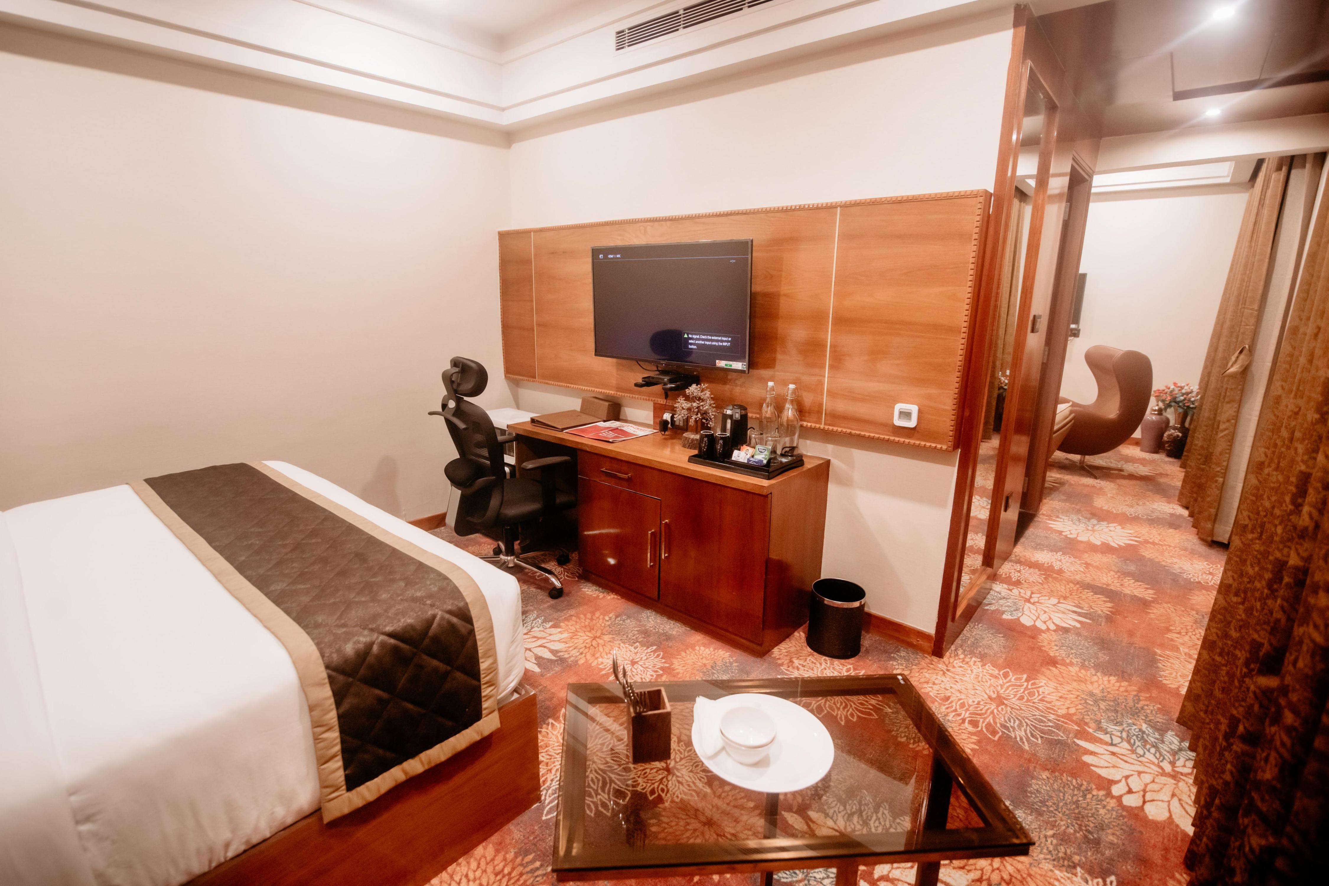 Kingston Hotel Room Type - Suite