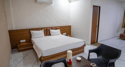 Hotel Abu Dhaba Room Type - Deluxe