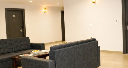 Comfort Inn Udaipur Room Type - Executive Twin Room Comfort Inn Udaipur Room Type - Executive Twin Room