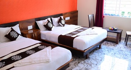 HOTEL RIVERSIDE HOLIDAY RESORTS Room Type - Four Bedded AC