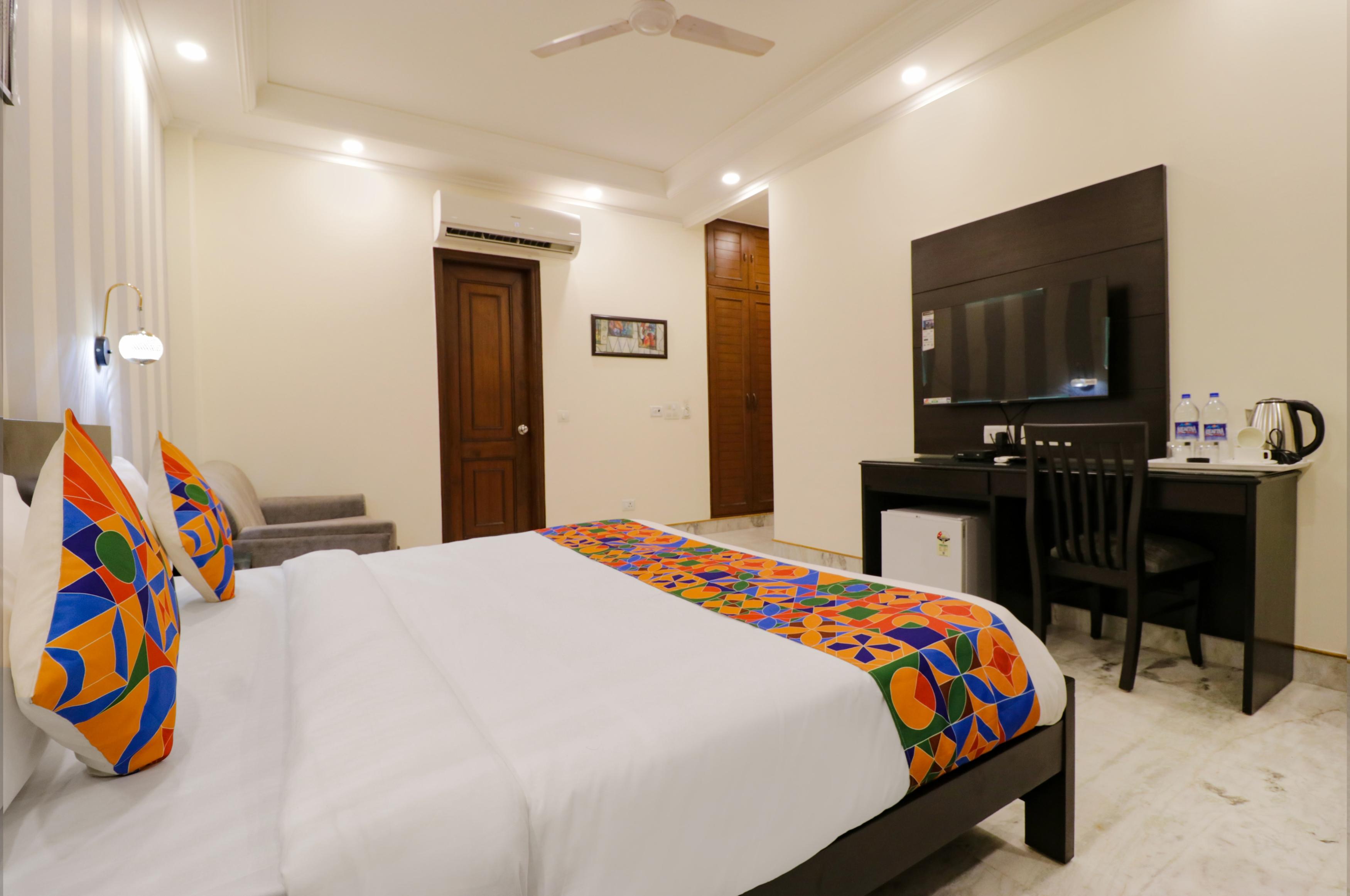 FabHotel RR Residency - DLF Cyber City - Tap to explore photos