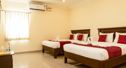 Hotel Strawberry Grand Room Type - Deluxe Four bed