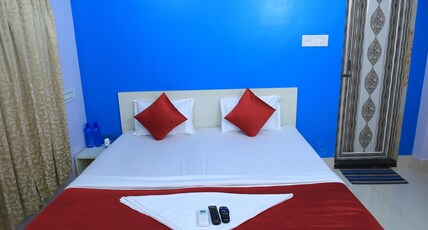 Railview  Inn Room Type - AC Standard Rooms