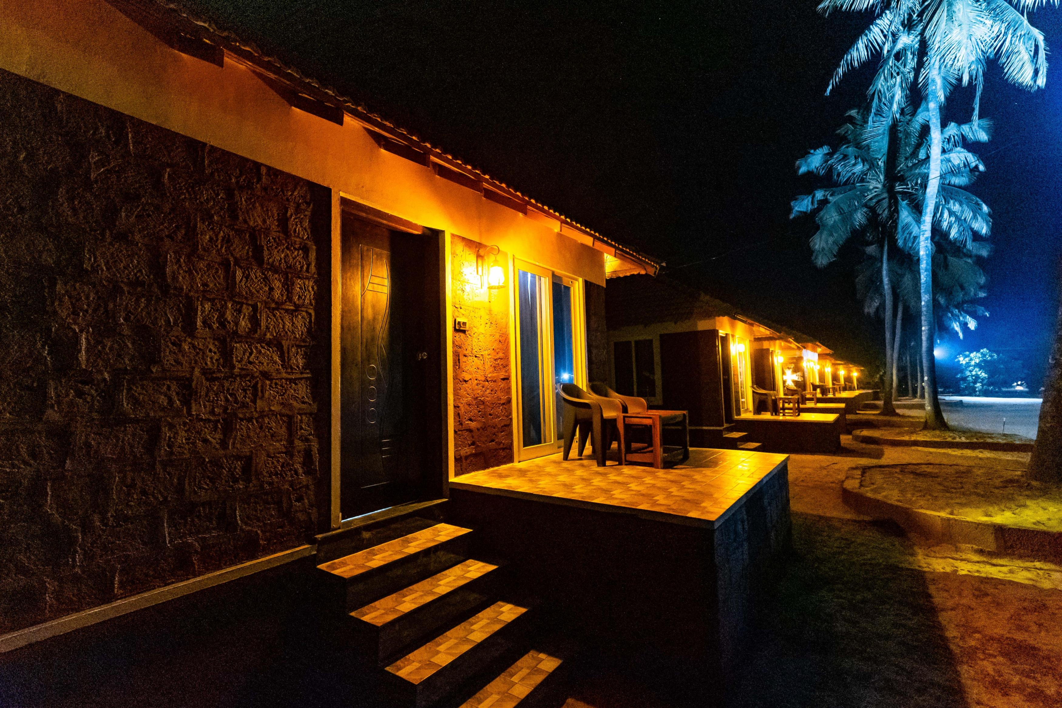 The Seventh Heaven Resort and Ocean Stays - Tap to explore photos