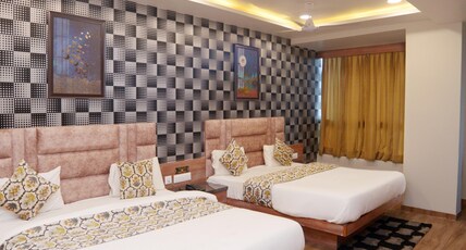 Hotel lee Gold Room Type - DELUX FAMILY ROOM